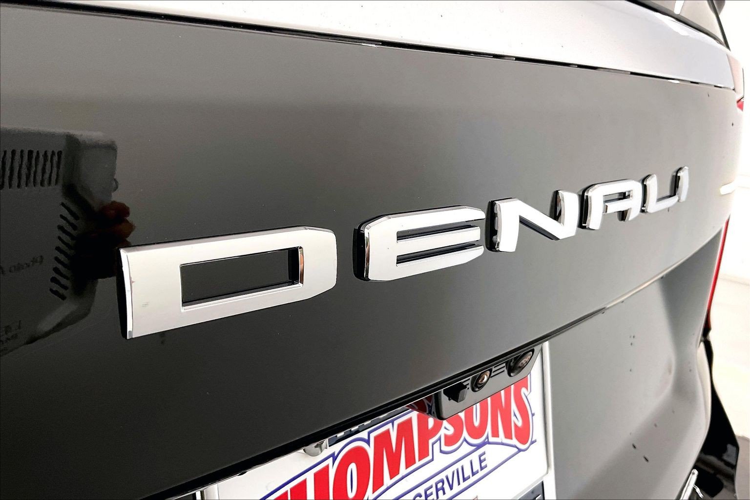 New 2026 GMC Yukon Denali w/ Advanced Technology Package AWD/4WD image 17