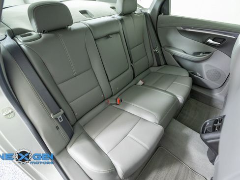 Used 2019 Chevrolet Impala LT w/ Sunroof and Spoiler Package FWD image 38