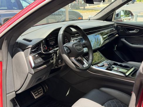 Used 2022 Audi SQ8 Prestige AWD/4WD image 23