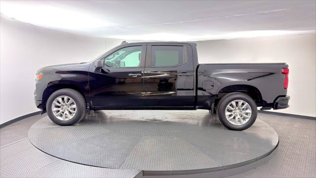 Used 2023 Chevrolet Silverado 1500 Custom RWD image 3