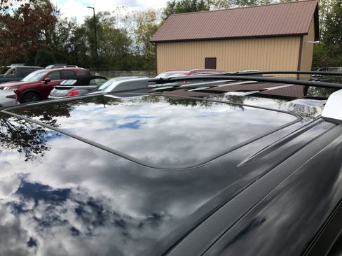 Certified 2023 Toyota 4Runner Limited image 5