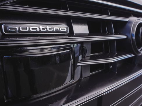 Used 2022 Audi A6 Premium Plus w/ Premium Plus Package image 41