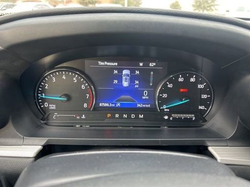 Used 2020 Ford Explorer XLT w/ Equipment Group 202A image 13