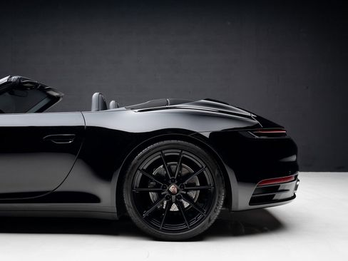 Used 2020 Porsche 911 Carrera image 21