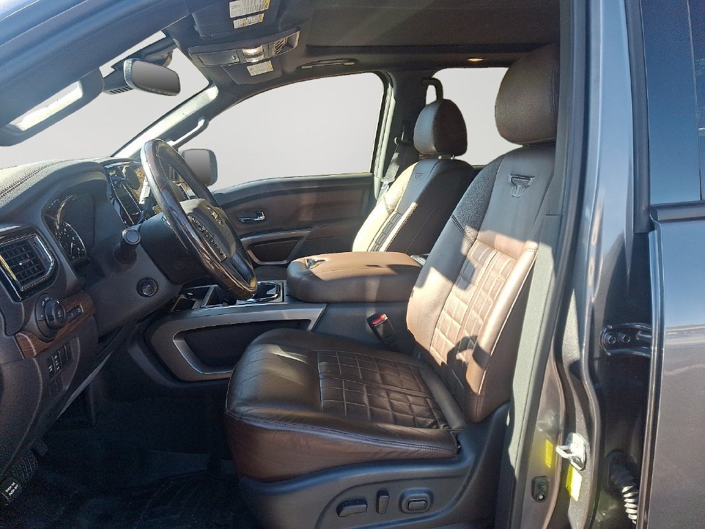 Used 2021 Nissan Titan Platinum Reserve w/ Moonroof Package AWD/4WD image 14