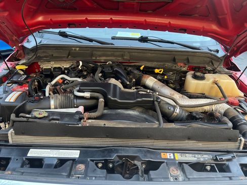 Used 2015 Ford F550 4x4 Regular Cab Super Duty image 28