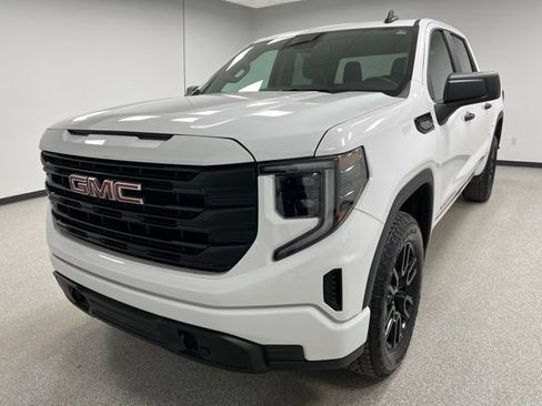 Used 2024 GMC Sierra 1500 Pro w/ Graphite Edition AWD/4WD image 4