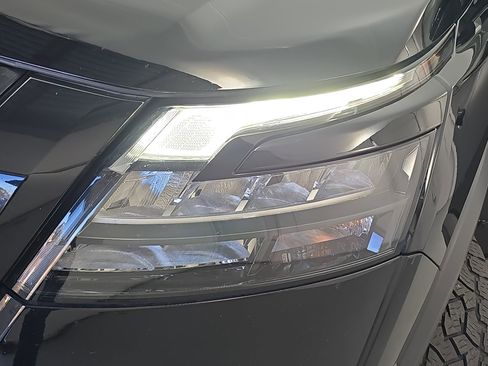 Certified 2024 Nissan Pathfinder Rock Creek image 30