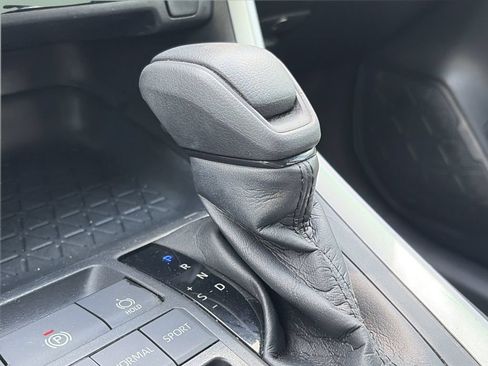 Used 2023 Toyota RAV4 LE FWD image 16