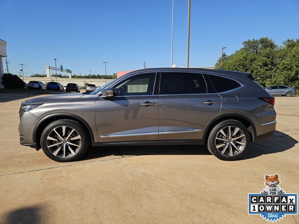 Certified 2026 Acura MDX w/ Technology Package FWD image 4