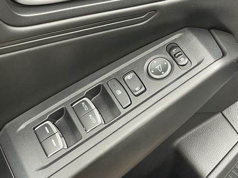 Used 2025 Honda Accord SE image 24