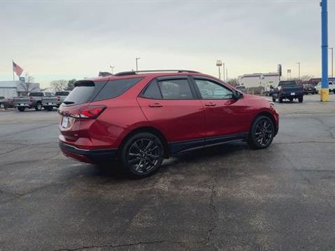Used 2023 Chevrolet Equinox RS w/ LPO, Floor Liner Package image 9