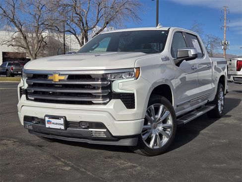 Used 2024 Chevrolet Silverado 1500 High Country w/ Technology Package image 1