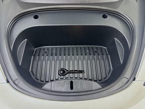 Used 2020 Tesla Model 3 Standard Range Plus image 24