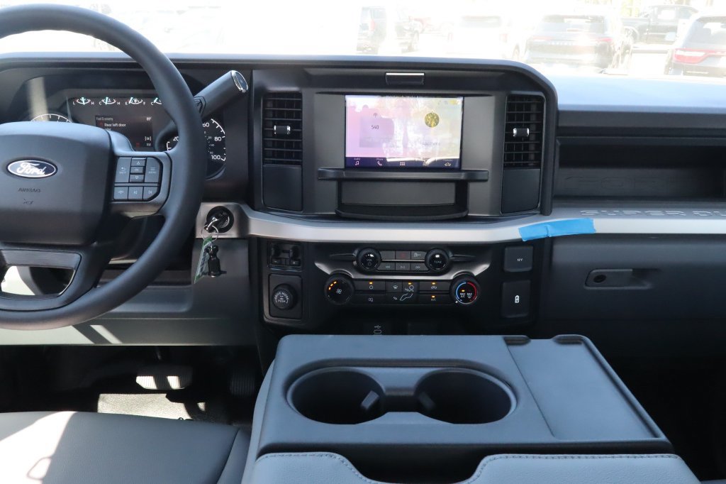 New 2027 Ford F350 XL w/ XL Chrome Package RWD image 27