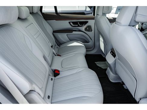 Certified 2023 Mercedes-Benz EQS 580 4MATIC SUV image 19