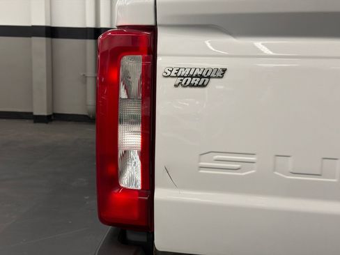 Used 2023 Ford F250 XLT AWD/4WD image 14