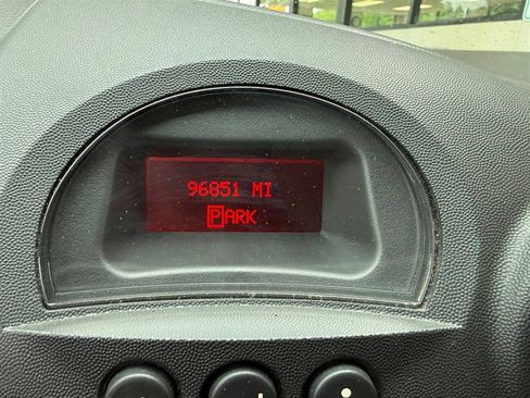 Used 2007 Pontiac Grand Prix FWD image 8