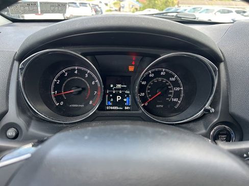 Used 2019 Mitsubishi Outlander Sport SE FWD image 19