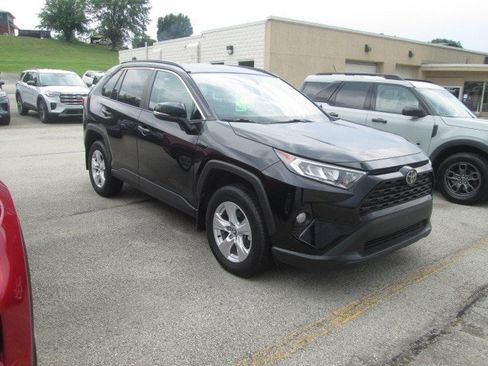 Used 2020 Toyota RAV4 XLE w/ All Weather Liner Package AWD/4WD image 2