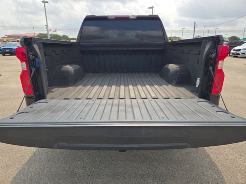 Used 2024 Chevrolet Silverado 1500 RST AWD/4WD image 23