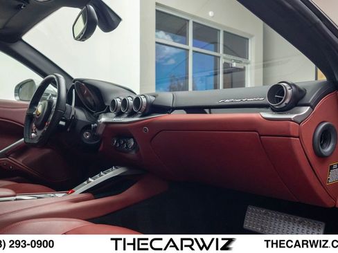 Used 2016 Ferrari F12 Berlinetta RWD image 98