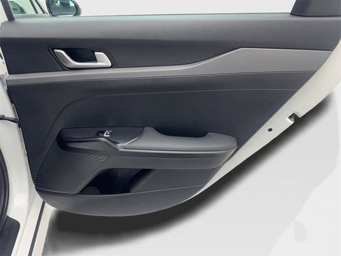 Used 2025 Kia K5 LXS image 42