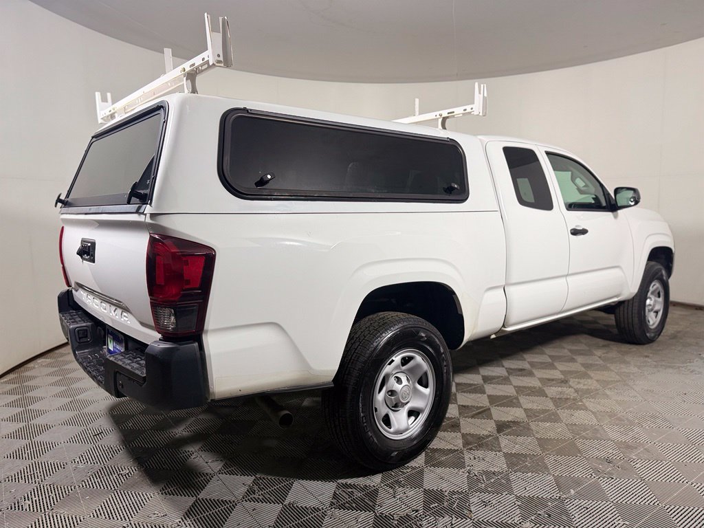 Used 2023 Toyota Tacoma SR RWD image 8