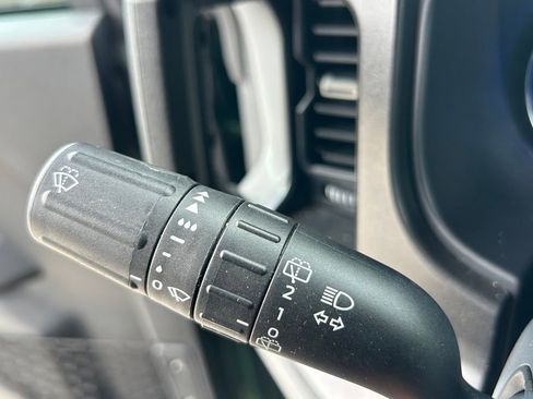 Used 2022 Ford Bronco Big Bend image 42