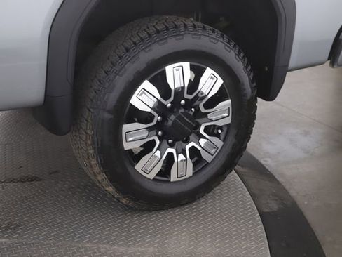 Used 2026 GMC Sierra 3500 Denali w/ Denali Reserve Package AWD/4WD image 14