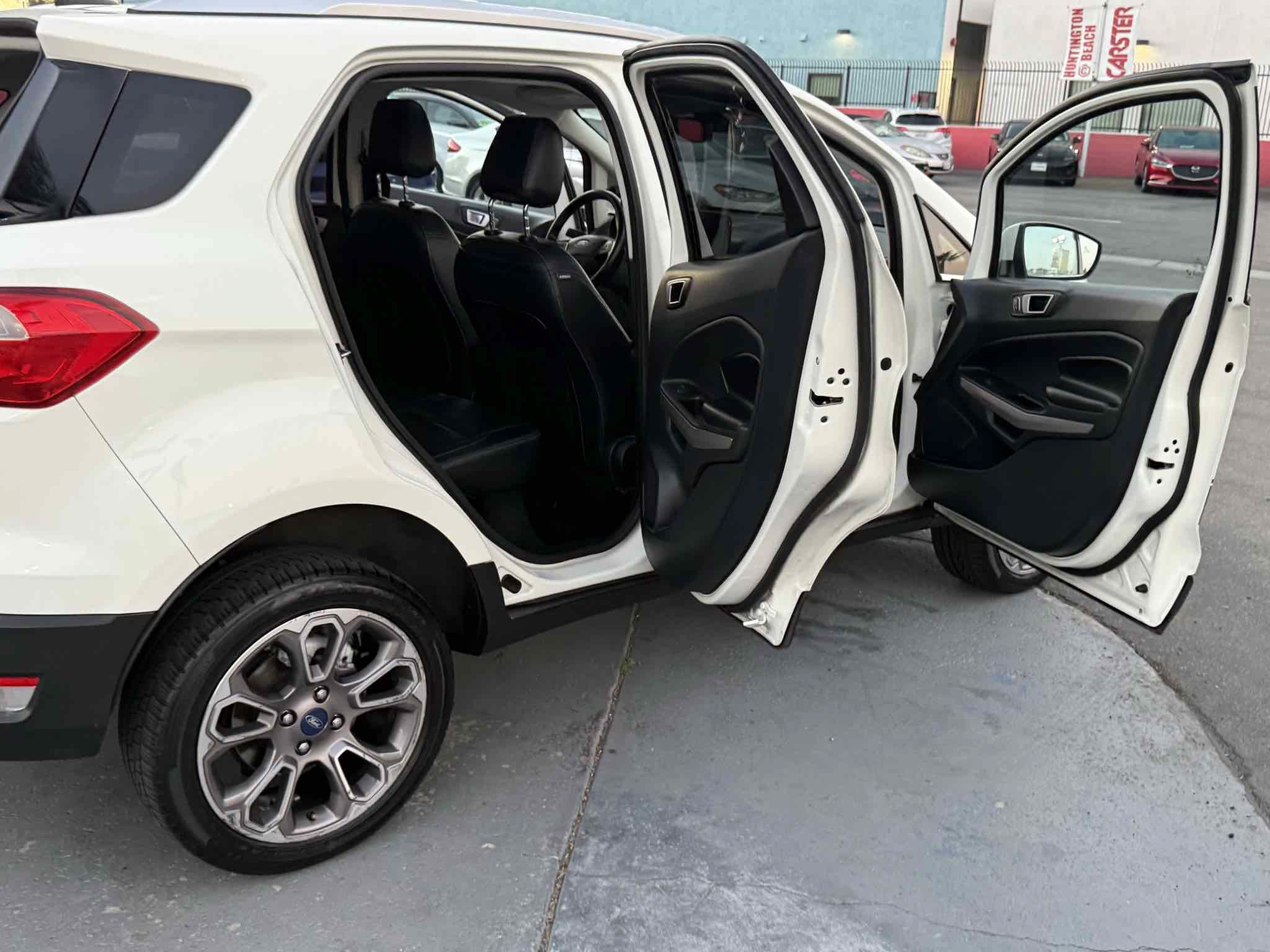 Used 2022 Ford EcoSport Titanium AWD/4WD image 48