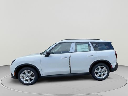 Certified 2025 MINI Cooper Countryman S AWD/4WD image 6