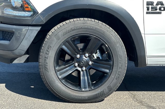 Used 2021 RAM 1500 Classic SLT RWD image 22