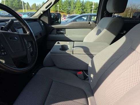 Used 2013 Ford F150 XLT w/ Mid Equipment Group image 3