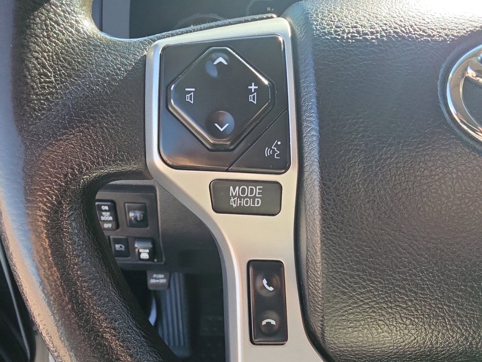 Used 2021 Toyota Tundra SR5 RWD image 13