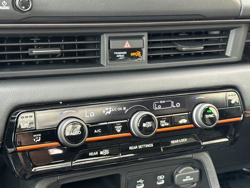 New 2026 Honda Pilot TrailSport image 25