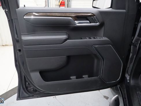 Used 2023 GMC Sierra 1500 Elevation image 12