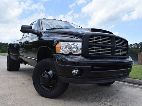 Used 2004 Dodge Ram 3500 Truck SLT w/ Sport Appearance Group AWD/4WD image 4