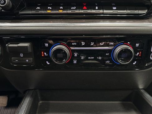 Certified 2022 Chevrolet Silverado 1500 LTZ w/ LTZ Premium Package image 34