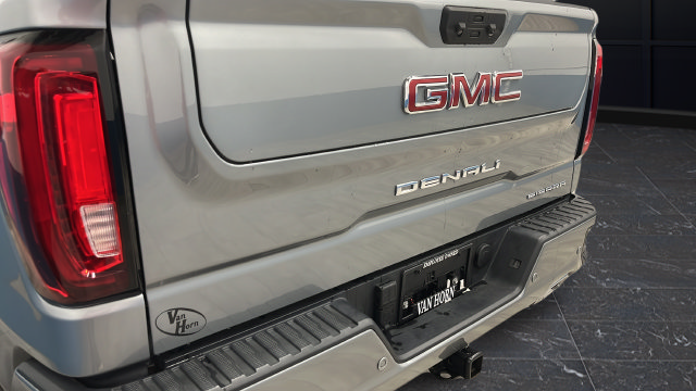 Used 2024 GMC Sierra 1500 Denali w/ Denali Reserve Package AWD/4WD image 42