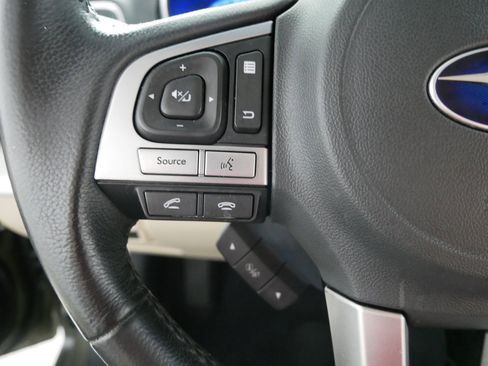 Used 2017 Subaru Outback 2.5i Premium image 27