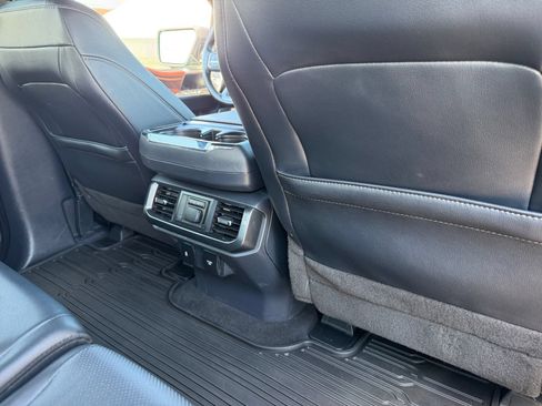 Used 2023 Ford F150 Lariat w/ Equipment Group 502A High AWD/4WD image 15