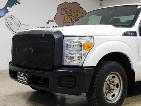 Used 2015 Ford F250 XL RWD image 24
