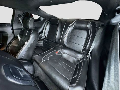 Used 2021 Ford Mustang Shelby GT500 w/ Technology Package RWD image 25