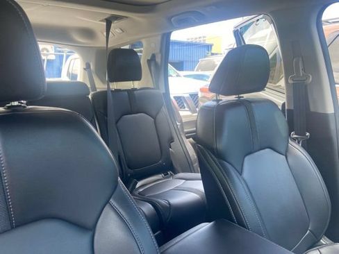 Used 2023 Honda Pilot Touring image 16