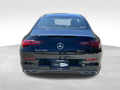 Used 2025 Mercedes-Benz CLA 250 4MATIC image 8