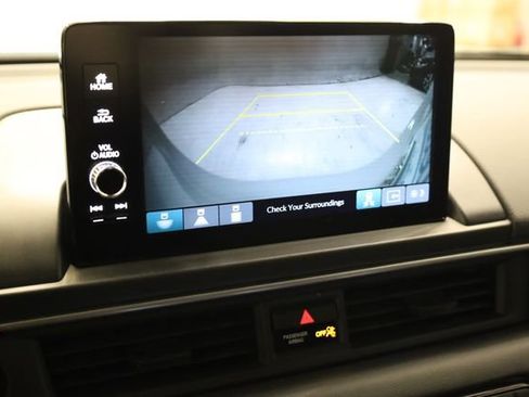 Used 2025 Honda Pilot EX-L image 21