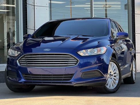 Used 2014 Ford Fusion S image 1