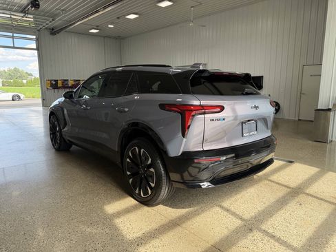 Used 2024 Chevrolet Blazer EV RS AWD/4WD image 3