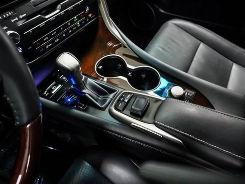 Used 2019 Lexus RX 350 AWD image 16
